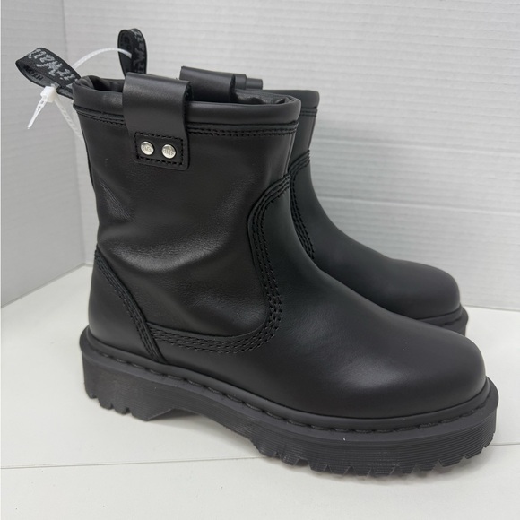 Dr. Martens Shoes - Dr. Martens Black Leather Boots size 7W / 6M